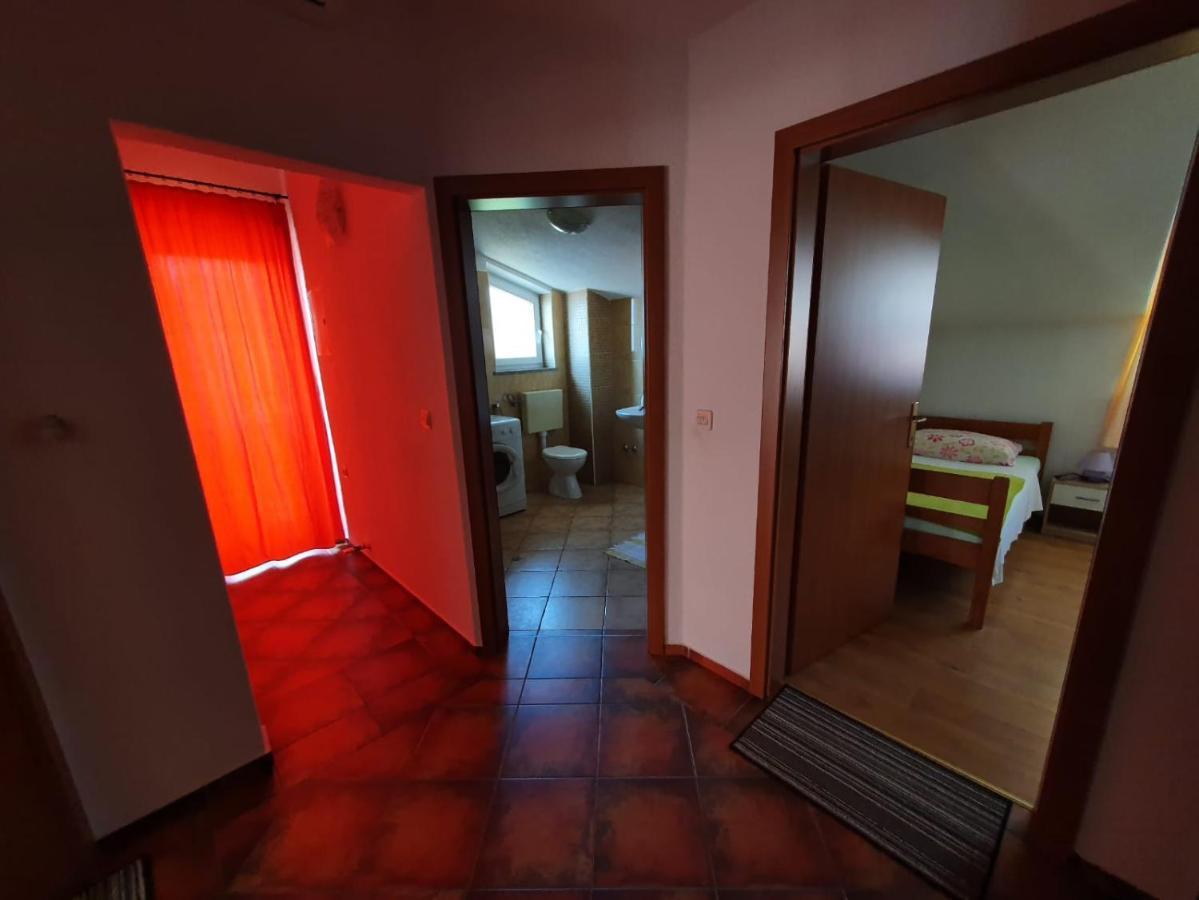 Apartments Topalovic コストレナ エクステリア 写真
